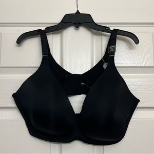 NWT, Torrid Lightly Lined Deep V Plunge Bra Size 42DDD